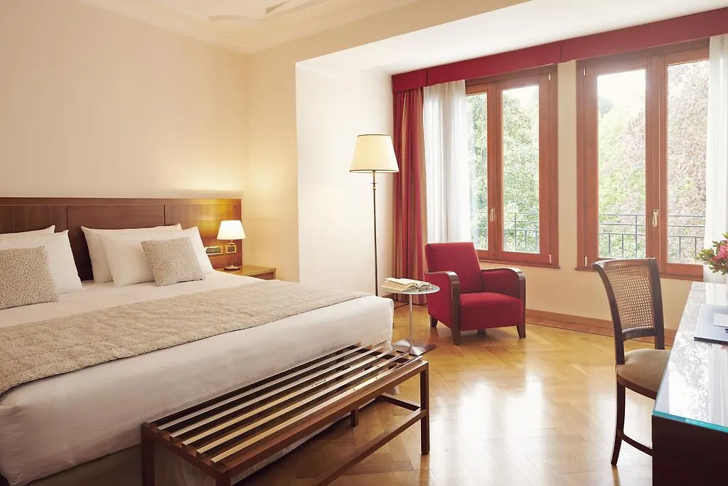 Hotel Belvedere Bellagio 4*,  Italy